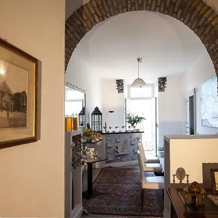 בית הארחה Holidays Cuore Dell'impero 4*