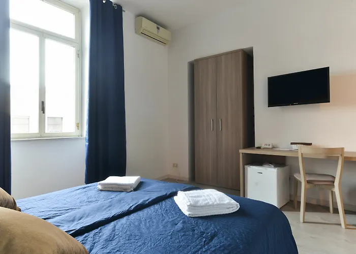 Holidays Cuore Dell'impero Affittacamere 4*